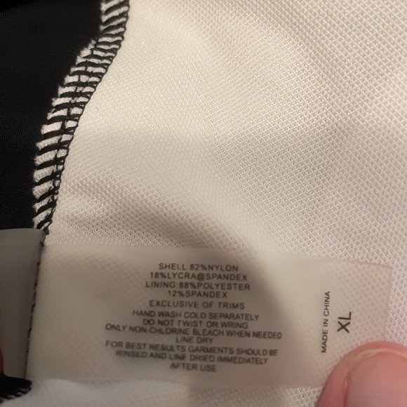 Black swimsuit top with ruffle detailing, XL - Picture 6 of 6